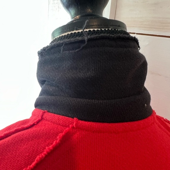 Zumba Fitness Red & Black Women's Jacket, XS, extra suave, EUC, distressed - Picture 7 of 10